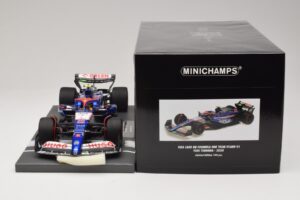 Visa Cash App RB VCARB 01 Y. Tsunoda 2024 Minichamps 1:18 117240122 Resin - image 6 of 7
