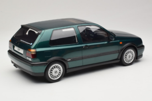 Volkswagen Golf Mk3 VR6 Carat Dragon Green Otto 1:12 G099 Resin - image 2 of 6