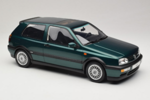 Volkswagen Golf Mk3 VR6 Carat Dragon Green Otto 1:12 G099 Resin - image 4 of 6