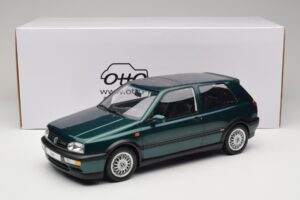 Volkswagen Golf Mk3 VR6 Carat Dragon Green Otto 1:12 G099 Resin - image 6 of 6