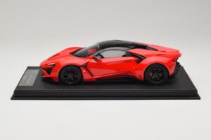W Motors Fenyr Supersport Red SophiArt 1:18 SA003-06 Resin - image 3 of 6