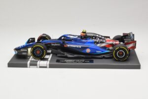 Williams Racing FW45 L. Sargeant United States GP 2023 Minichamps 1:18 117231902 Resin - image 3 of 6