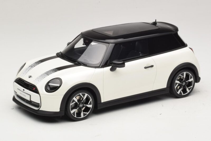 Mini Cooper S F66 Nanuq White Metallic Otto 1:18 OT1245 Resin