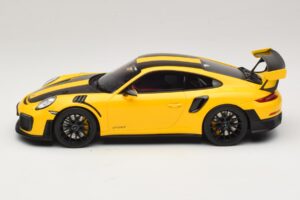 Porsche 911 GT2 RS 991.2 Nurburgring Lap Record Yellow GT Spirit 1:18 GT972 Resin - image 3 of 6
