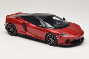 McLaren GTS Red GT Spirit 1:18 GT971 Resin - image 4 of 6