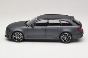 Audi RS6 C7 Avant Daytona Grey Minichamps 1:18 5011216225 Diecast - image 4 of 8