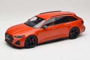 Audi RS6 C8 Avant Orange Metallic Minichamps 1:18 155018012 Diecast