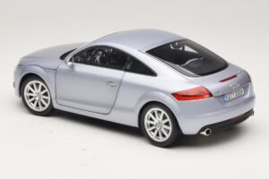 Audi TT 8N Silverblue Metallic Minichamps 1:18 100015020 Diecast - image 7 of 8