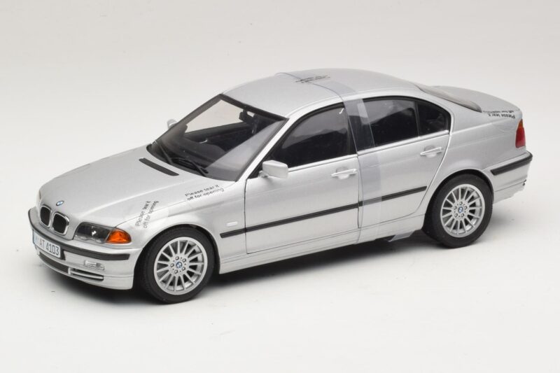BMW 3-Series E46 6-Cylinder Silver UT Models 1:18 BMW 3-Series E46 6-Cylinder Silver UT Models 1:18 20512 Diecast
