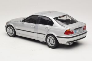 BMW 3-Series E46 6-Cylinder Silver UT Models 1:18 20512 Diecast - image 5 of 6