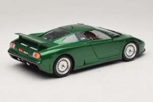 Bugatti EB110 Green Metallic Bburago 1:18 3003 Diecast - image 3 of 8