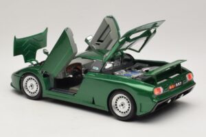 Bugatti EB110 Green Metallic Bburago 1:18 3003 Diecast - image 5 of 8