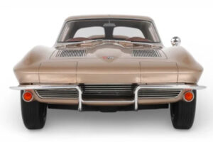 Chevrolet Corvette C2 Sting Ray Saddle Tan GT Spirit 1:12 GT1004 Resin - image 4 of 5