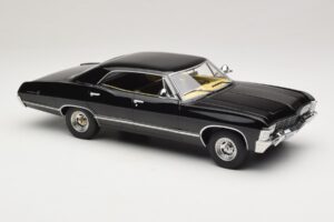 Chevrolet Impala Black MCG 1:18 MCG181006 Diecast - image 4 of 6