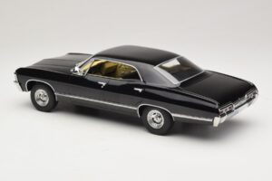 Chevrolet Impala Black MCG 1:18 MCG181006 Diecast - image 5 of 6