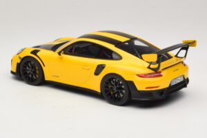Porsche 911 GT2 RS 991.2 Nurburgring Lap Record Yellow GT Spirit 1:18 GT972 Resin - image 5 of 6