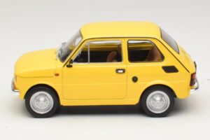 Fiat 126 Yellow MCG 1:18 MCG18667 Diecast - image 3 of 6