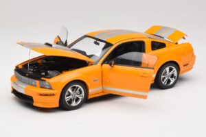 Ford Mustang GT S197 Grabber Orange Metallic AUTOart 1:18 73117-A1 Diecast - image 2 of 8