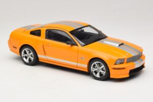 Ford Mustang GT S197 Grabber Orange Metallic AUTOart 1:18 73117-A1 Diecast - image 6 of 8