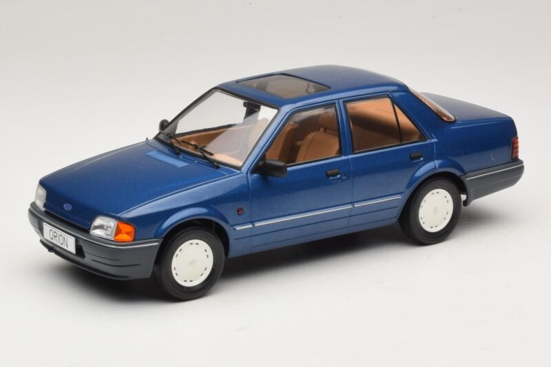 Ford Orion Mk2 1.6i Metallic Blue MCG 1:18 Ford Orion Mk2 1.6i Metallic Blue MCG 1:18 MCG18490 Diecast