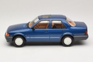 Ford Orion Mk2 1.6i Metallic Blue MCG 1:18 MCG18490 Diecast - image 3 of 6