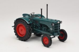 Hanomag R28 Tractor Green Minichamps 1:18 109153070 Diecast - image 4 of 6