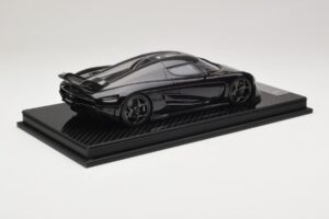 Koenigsegg Regera Black Carbon Package FrontiArt 1:18 F079-179 Resin - image 2 of 7