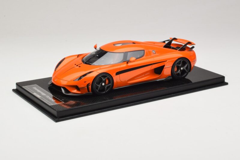 Koenigsegg Regera Orange Carbon Package FrontiArt 1:18 Koenigsegg Regera Orange Carbon Package FrontiArt 1:18 F071-153 Resin