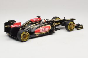 Lotus F1 Team E21 #7 K. Raikkonen Showcar 2013 Minichamps 1:18 110130077 Diecast - image 2 of 7