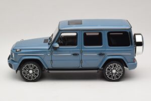 Mercedes G-Class W465 Vintage Blue Norev 1:18 183034 Diecast - image 3 of 6