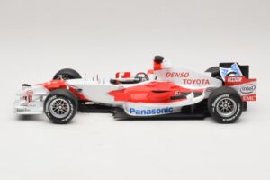 Panasonic Toyota Racing TF106 #11 J. Trulli 2006 Minichamps 1:18 AM59558L Diecast - image 3 of 7