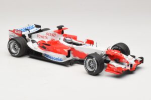 Panasonic Toyota Racing TF106 #11 J. Trulli 2006 Minichamps 1:18 AM59558L Diecast - image 4 of 7