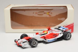 Panasonic Toyota Racing TF106 #12 R. Schumacher 2006 Minichamps 1:18 AM59557K Diecast - image 7 of 7