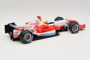 Panasonic Toyota Racing TF106 #12 R. Schumacher Presentation 2006 Minichamps 1:18 AM59553G Diecast - image 2 of 6