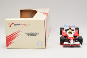 Panasonic Toyota Racing TF106 #12 R. Schumacher Presentation 2006 Minichamps 1:18 AM59553G Diecast - image 6 of 6