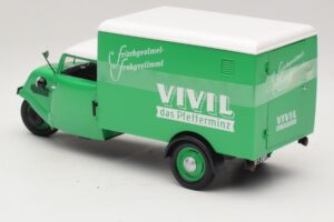 Tempo Hanseat Van Vivil Green Minichamps 1:18 150099043 Diecast - image 5 of 6
