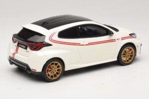 Toyota GR Yaris TGR Italy Limited Edition Pure White Otto 1:18 OT1183 Resin - image 2 of 6