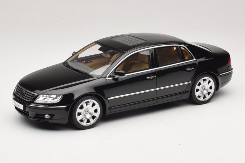 Volkswagen Phaeton 3D 6.0 W12 Black Otto 1:18 OT1266 Resin