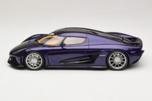 Koenigsegg Regera Purple GT Spirit 1:18 GT973 Resin - image 3 of 6