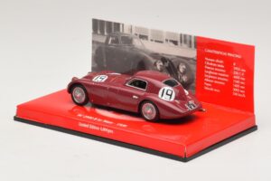 Alfa Romeo 8C 2900B #19 R. Sommer / C. Biondetti 24 Hours of Le Mans Winner 1938 Minichamps 1:43 403120473 Diecast - image 3 of 4