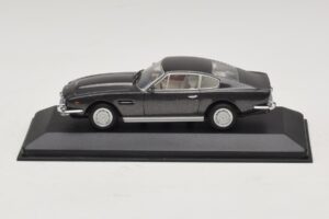 Aston Martin DBS On Her Majesty's Secret Service Replacement Box Minichamps 1:43 436137600-R1 Diecast