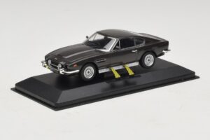 Aston Martin DBS On Her Majesty's Secret Service With Skis Minichamps 1:43 436137600-P1 Diecast - image 2 of 4