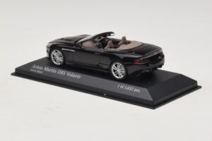 Aston Martin DBS Volante Black Metallic Minichamps 1:43 400137930 Diecast - image 3 of 4