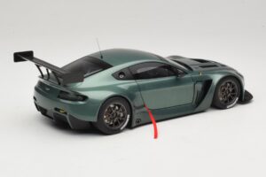Aston Martin V12 Vantage GT3 Green AUTOart 1:18 81306 Diecast - image 2 of 6