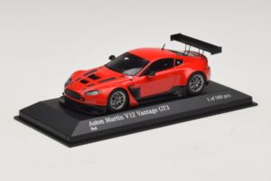 Aston Martin V12 Vantage GT3 Red Minichamps 1:43 4371121392 Diecast - image 2 of 4