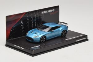 Aston Martin V12 Zagato Alba Blue Minichamps 1:43 437137222 Diecast - image 2 of 5