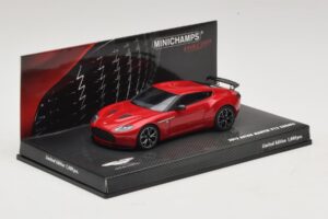 Aston Martin V12 Zagato Red Minichamps 1:43 437137220 Diecast - image 2 of 5