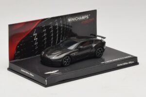 Aston Martin V12 Zagato Scintilla Silver Minichamps 1:43 437137221 Diecast - image 2 of 5