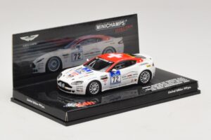 Aston Martin V8 Vantage #72 24 Hours of Nurburgring 2009 Minichamps 1:43 437091372 Diecast - image 2 of 5