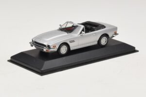 Aston Martin V8 Volante Silver Minichamps 1:43 400137601 Diecast - image 2 of 4